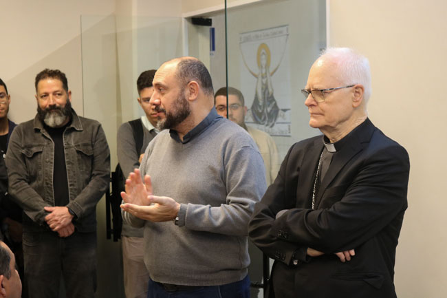 Pe. Dr. Rodrigo Pires Vilela, coordenador da Pastoral Universitária, ao lado do Cardeal Dom Odilo Pedro Scherer, Arcebispo Metropolitano de São Paulo e Grão-Chanceler do Centro Universitário Assunção.