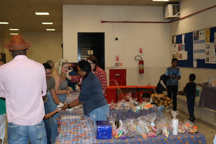 Barracas de comida no espaço cultural do Assunção