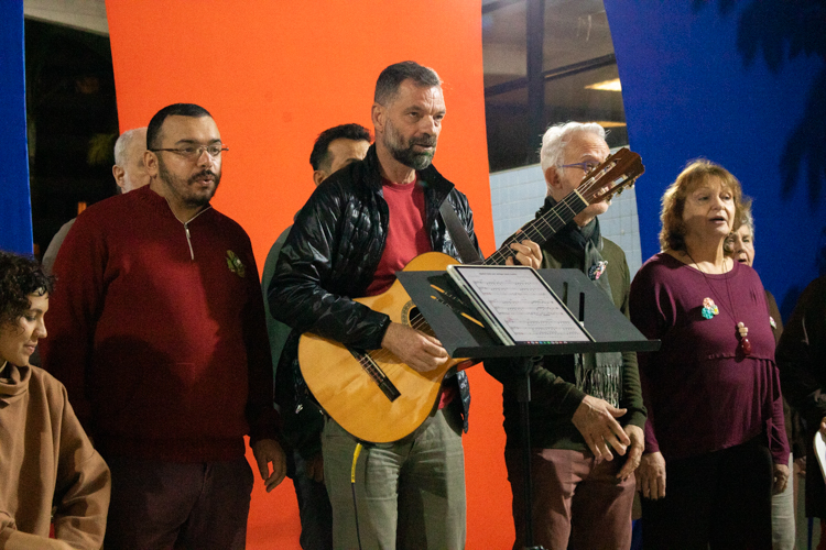 Integrantes do Coral Cantando no Quintal