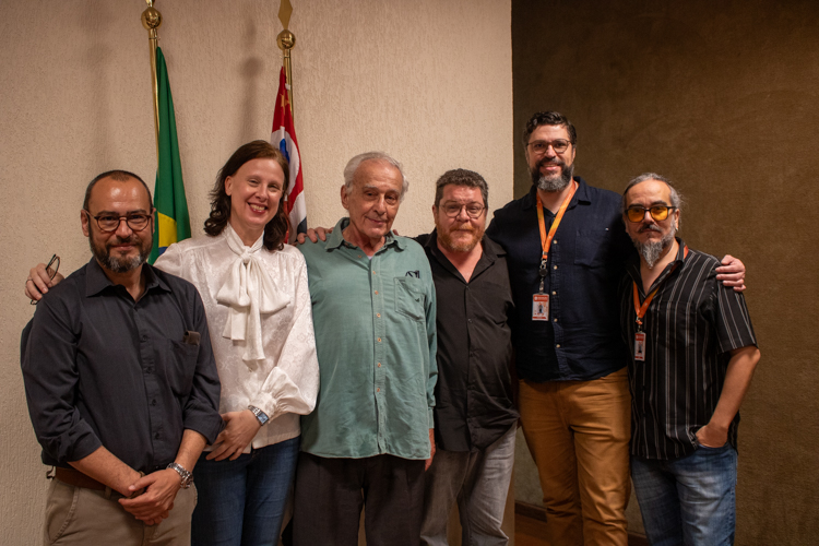 Professores do Assunção reunidos com convidados no primeiro dia de evento