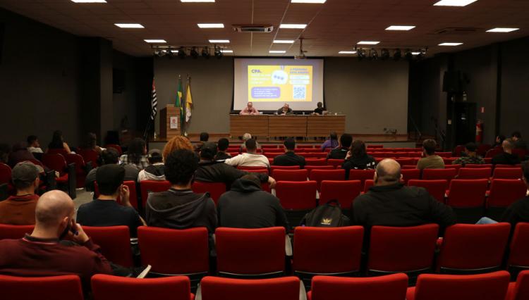 Alunos e Docentes do curso de Filosofia participam da II Jornada Filosófica no Auditório do Centro Universitário Assunção.